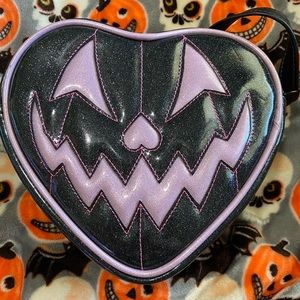 Love pain and stitches mini heart